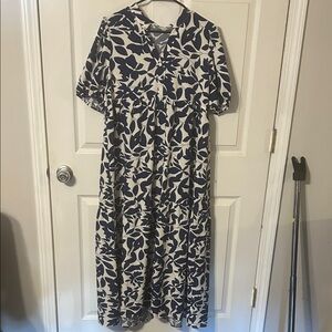 SHEIN Navy and White Maxi Dress